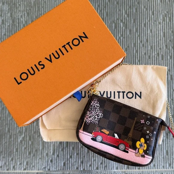 Louis Vuitton Mini pochette, limited edition Vivienne in Paris - Picture 8 of 8